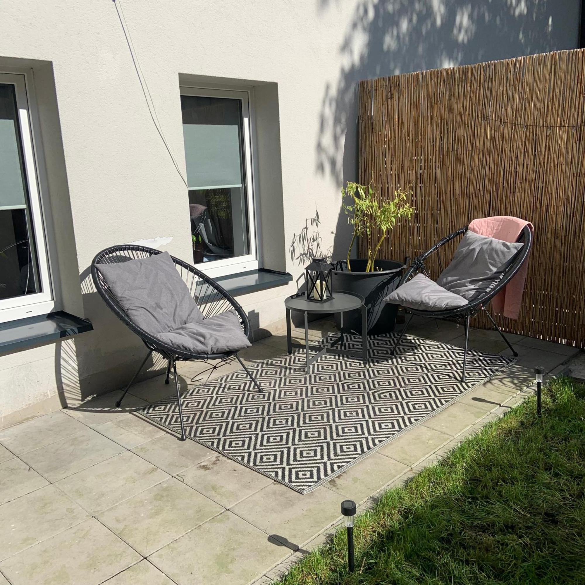 Garden Place Apartment Varsavia Esterno foto